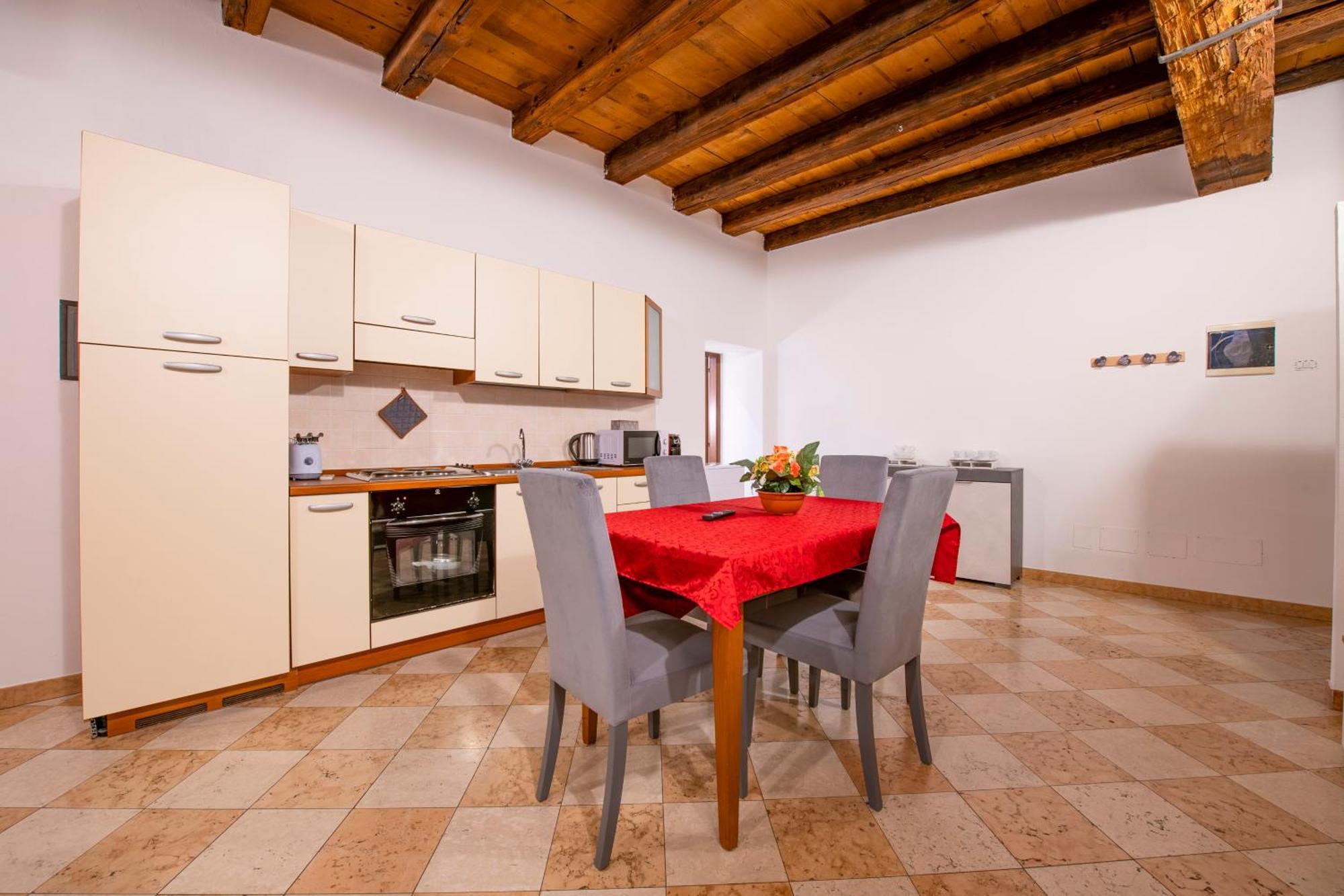 Arena Suite Mazzini Verona Centro Exterior photo